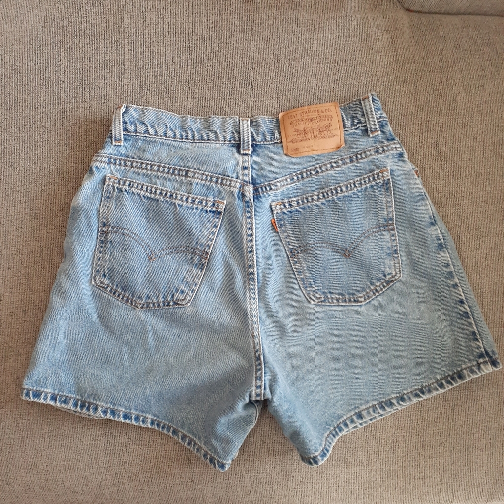 Orange tab Levis shorts